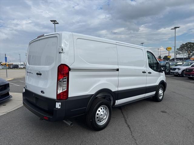 2025 Ford Transit Cargo Van Base