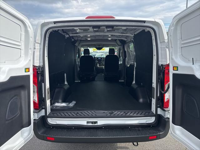 2025 Ford Transit Cargo Van Base