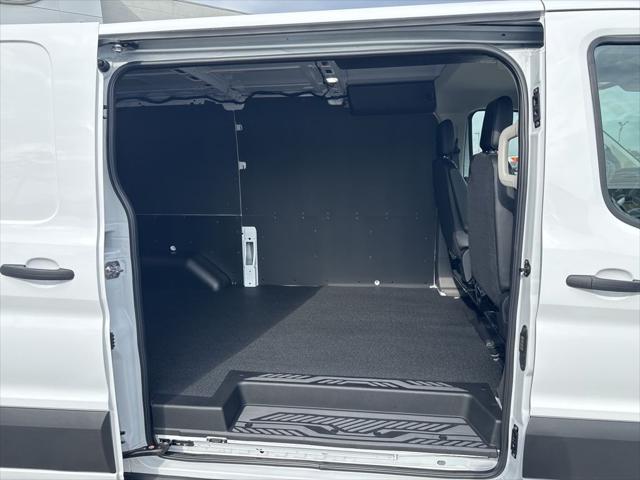2025 Ford Transit Cargo Van Base