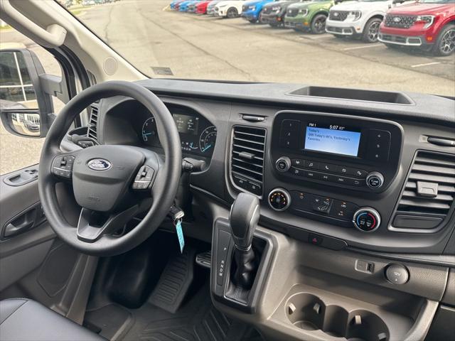 2025 Ford Transit Cargo Van Base