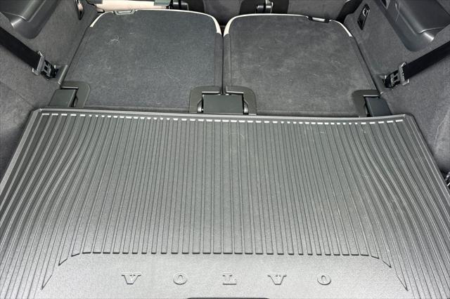 2026 Volvo XC90 Plus, B6 AWD Gas (mild hybrid), Gasoline, Bright, 7 Seats