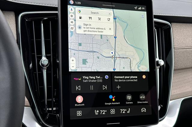 2026 Volvo XC90 Plus, B6 AWD Gas (mild hybrid), Gasoline, Bright, 7 Seats