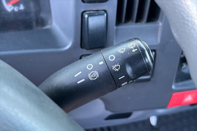2009 Isuzu DSL REG NQR