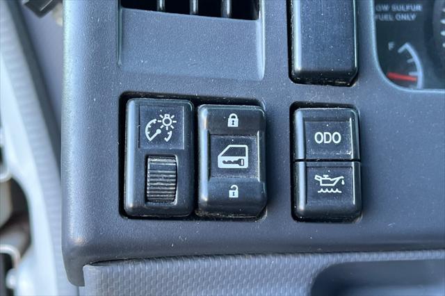 2009 Isuzu DSL REG NQR