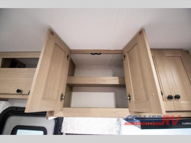 2026 Ford E-350 Cutaway Unknown