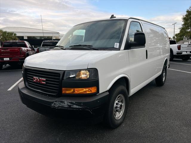 2025 GMC Savana Cargo RWD 2500 Regular Wheelbase Work Van