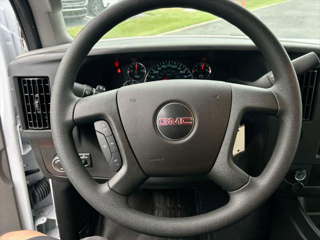 2025 GMC Savana Cargo RWD 2500 Regular Wheelbase Work Van