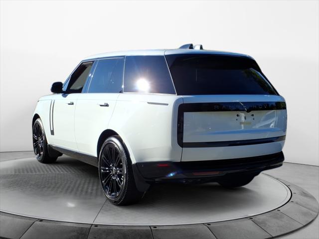 2025 Land Rover Range Rover P530 SE