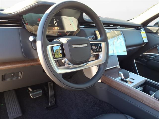 2025 Land Rover Range Rover P530 SE