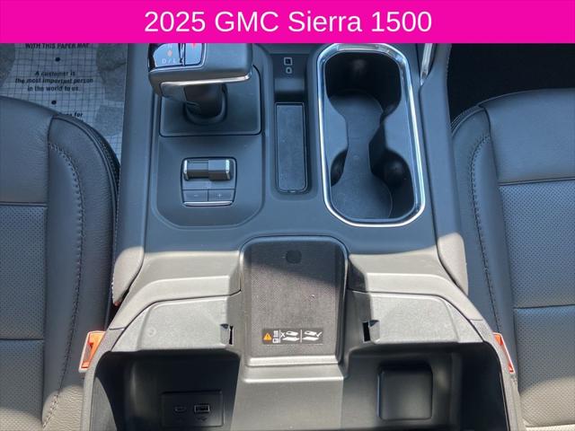 2025 GMC Sierra 1500 4WD Crew Cab Short Box Denali