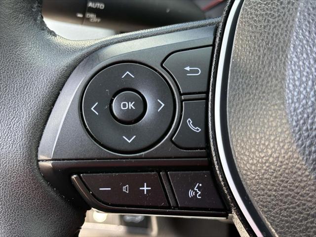 2022 Toyota RAV4 XLE [18]