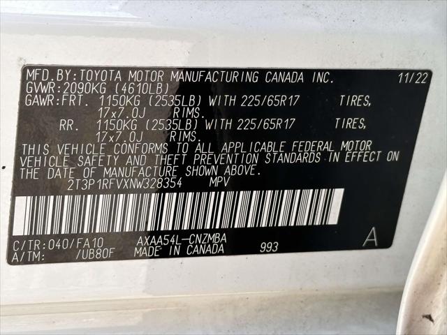 2022 Toyota RAV4 XLE [29]