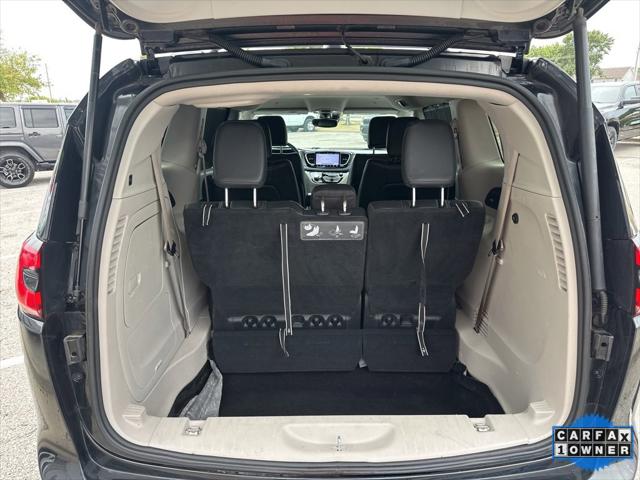 2021 Chrysler Pacifica Hybrid Touring L 2021 Chrysler Pacifica Hybrid Touring L