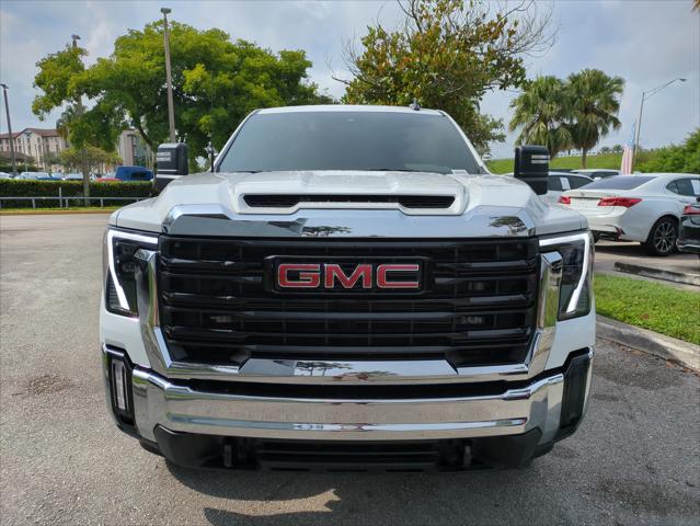 2024 GMC Sierra 2500HD 4WD Crew Cab Long Bed Pro