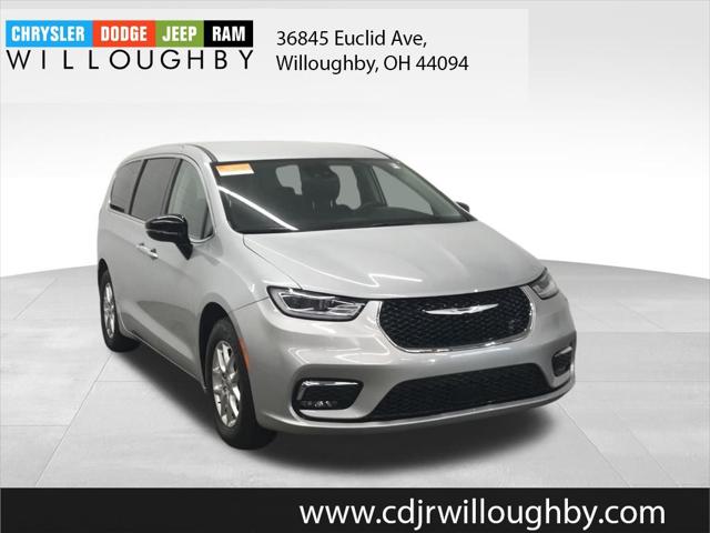 2024 Chrysler Pacifica Touring L 2024 Chrysler Pacifica Touring L