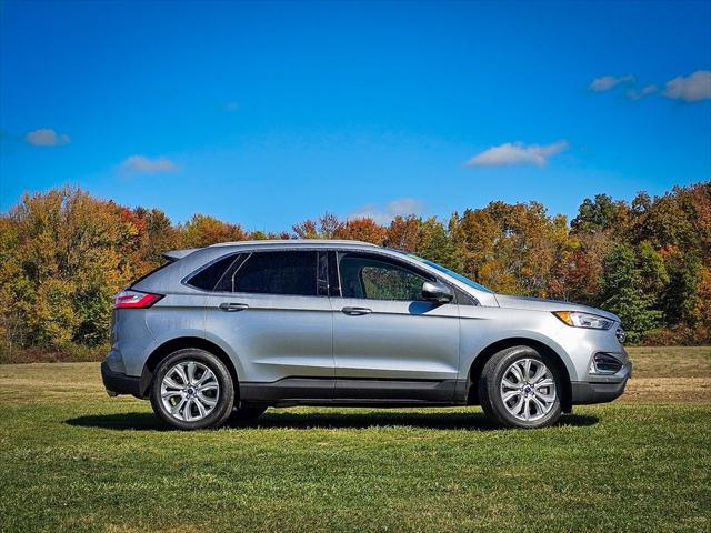 2021 Ford Edge Titanium