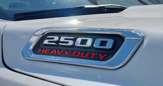 2024 RAM 2500 Big Horn Crew Cab 4x4 64 Box 2024 RAM 2500 Big Horn Crew Cab 4x4 64 Box