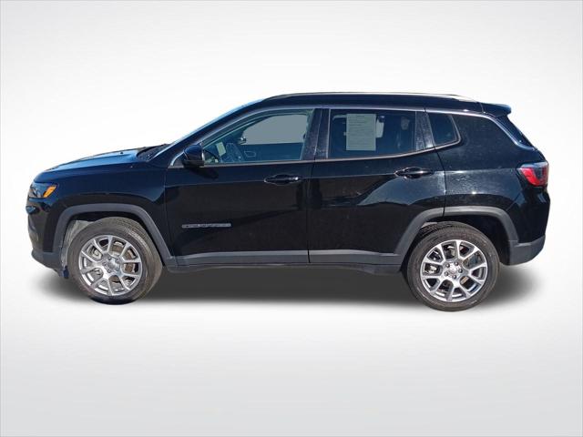 2022 Jeep Compass Latitude Lux 4x4 2022 Jeep Compass Latitude Lux 4x4