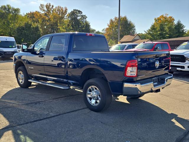 2024 RAM 2500 Big Horn Crew Cab 4x4 64 Box 2024 RAM 2500 Big Horn Crew Cab 4x4 64 Box
