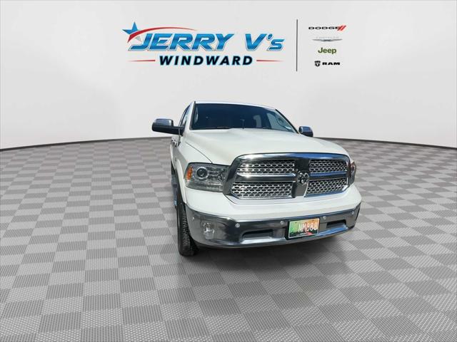 2017 RAM 1500 Laramie Crew Cab 4x4 57 Box