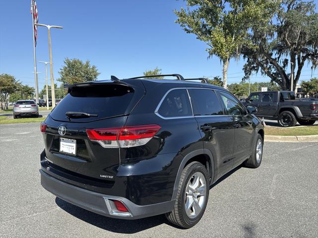 2017 Toyota Highlander 