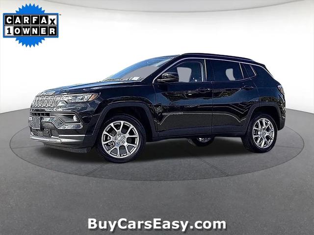 2022 Jeep Compass Latitude Lux 4x4 2022 Jeep Compass Latitude Lux 4x4