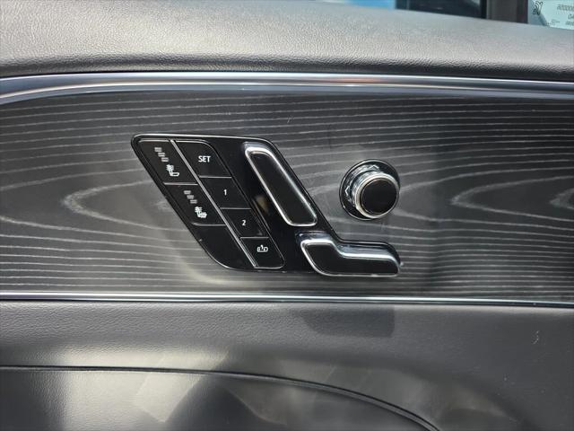 2024 Cadillac iQ Sport w/1SF