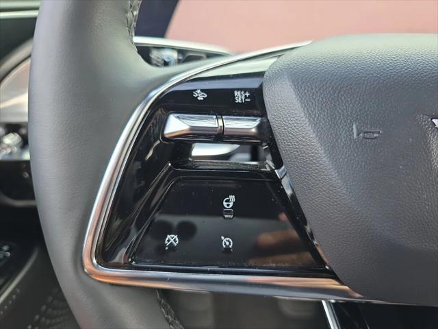 2024 Cadillac iQ Sport w/1SF