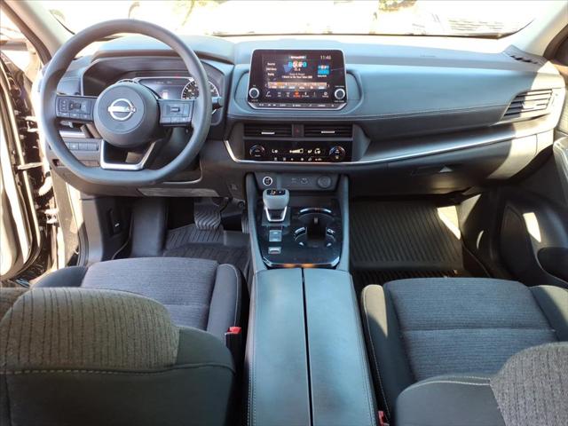 2023 Nissan Rogue SV FWD