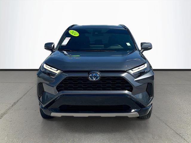 2024 Toyota RAV4 Hybrid SE