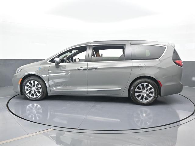 2021 Chrysler Pacifica Hybrid Pinnacle