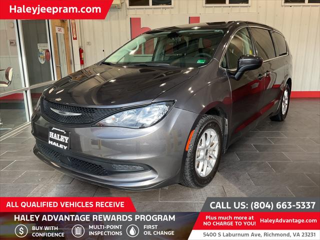 2022 Chrysler Voyager LX