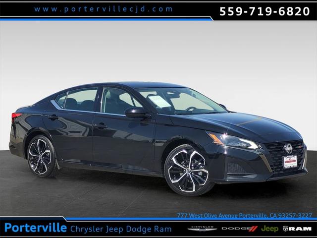 2023 Nissan Altima SR FWD