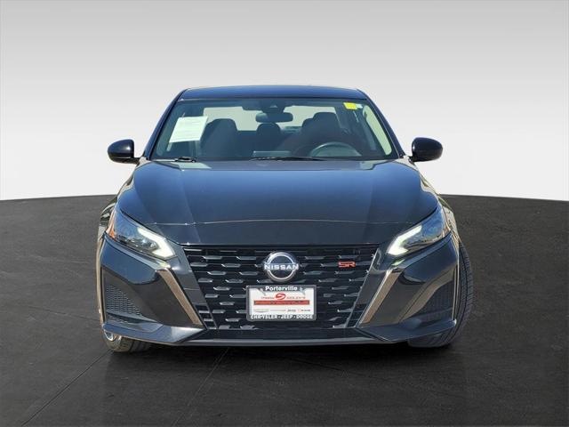 2023 Nissan Altima SR FWD