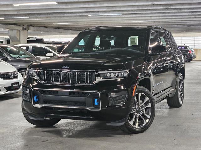2022 Jeep Grand Cherokee 4xe Overland 4x4