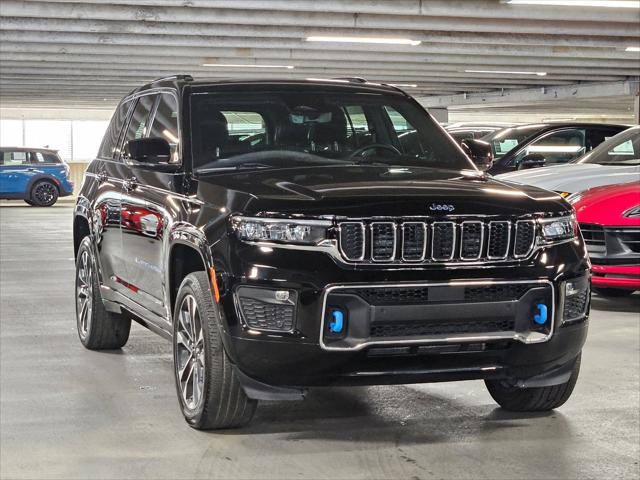 2022 Jeep Grand Cherokee 4xe Overland 4x4