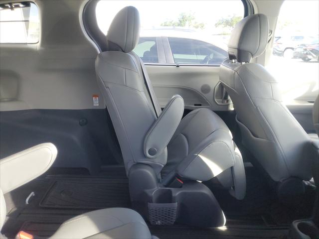 2021 Toyota Sienna Limited