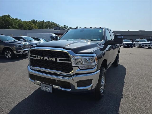 2024 RAM 2500 Tradesman Crew Cab 4x4 64 Box