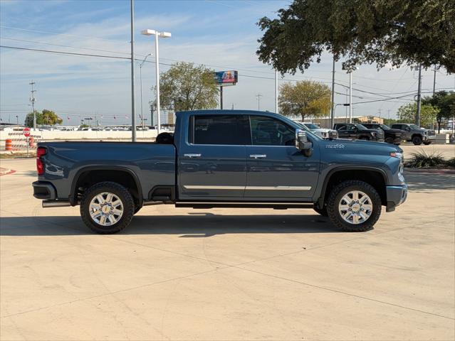 2025 Chevrolet Silverado 2500HD 4WD Crew Cab Standard Bed High Country
