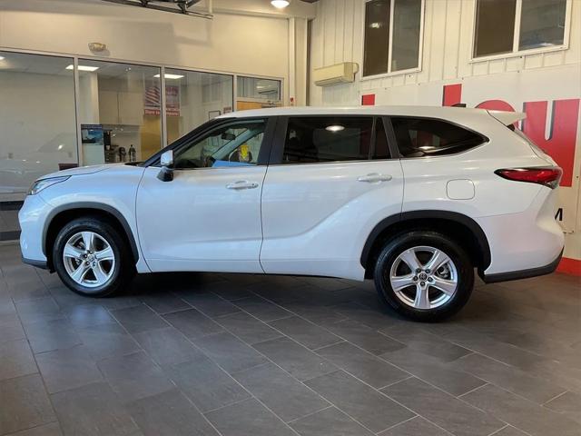 2023 Toyota Highlander LE 2023 Toyota Highlander LE