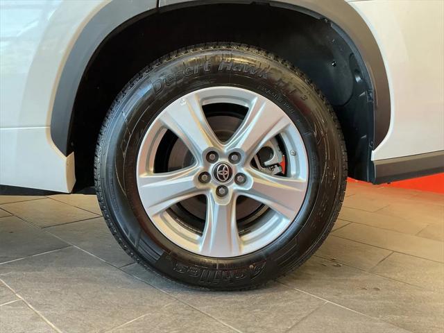 2023 Toyota Highlander LE 2023 Toyota Highlander LE