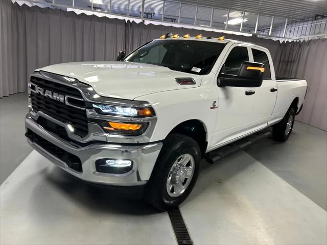 2025 RAM 2500 Tradesman Crew Cab 4x4 8 Box 2025 RAM 2500 Tradesman Crew Cab 4x4 8 Box