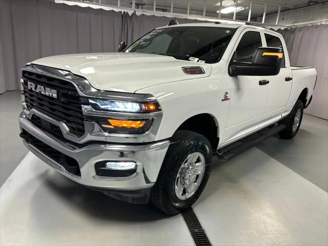 2025 RAM 2500 Tradesman Crew Cab 4x4 64 Box 2025 RAM 2500 Tradesman Crew Cab 4x4 64 Box