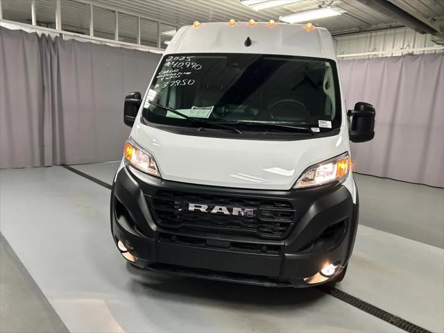 2025 RAM ProMaster 2500 Cargo Van Tradesman High Roof 159 WB w/Pass Seat 2025 RAM ProMaster 2500 Cargo Van Tradesman High Roof 159 WB w/Pass Seat