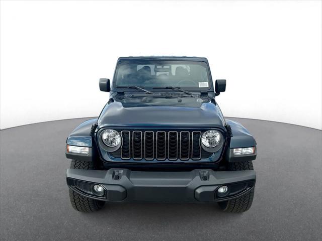 2025 Jeep Gladiator Nighthawk