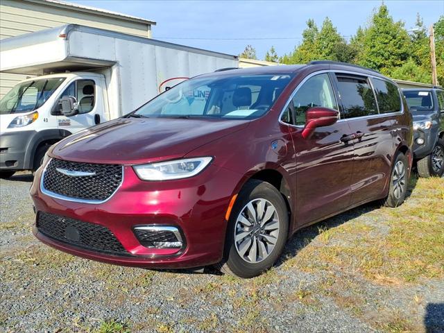 2021 Chrysler Pacifica Hybrid Touring