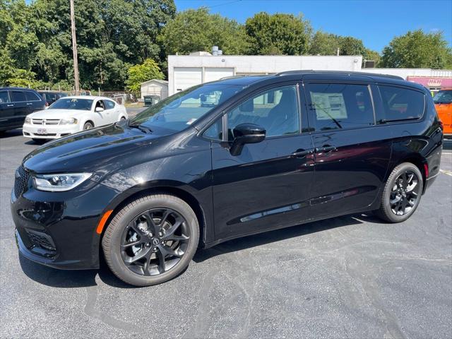 2026 Chrysler Pacifica PACIFICA LIMITED