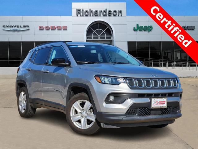 2022 Jeep Compass Latitude FWD