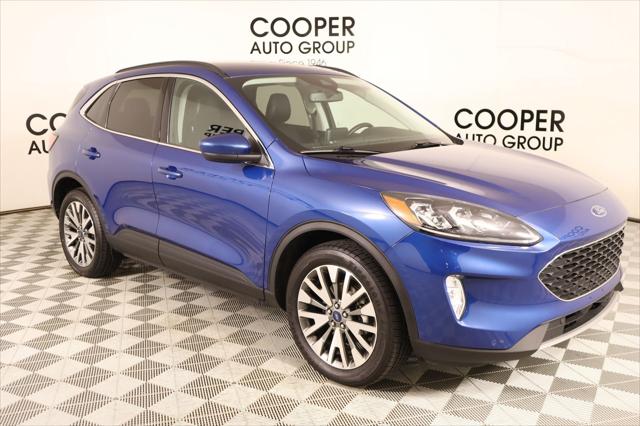 2022 Ford Escape Titanium Hybrid