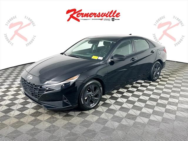 2022 Hyundai Elantra SEL 2022 Hyundai Elantra SEL